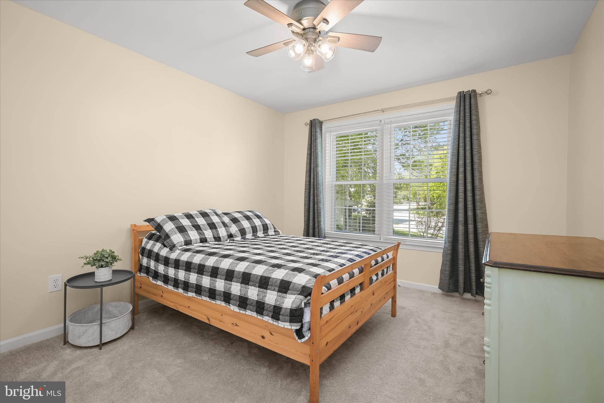 VILLAGE OF LONG REACH - Residential