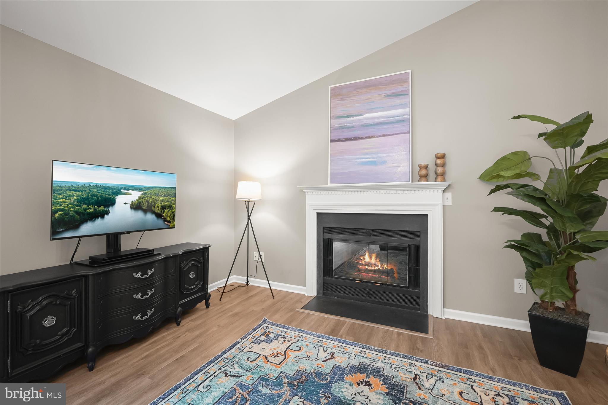 VILLAGE OF LONG REACH - Residential