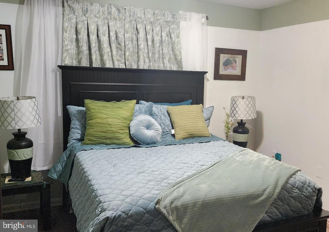 CLINTON VIEW - PLAT ONE - Residential