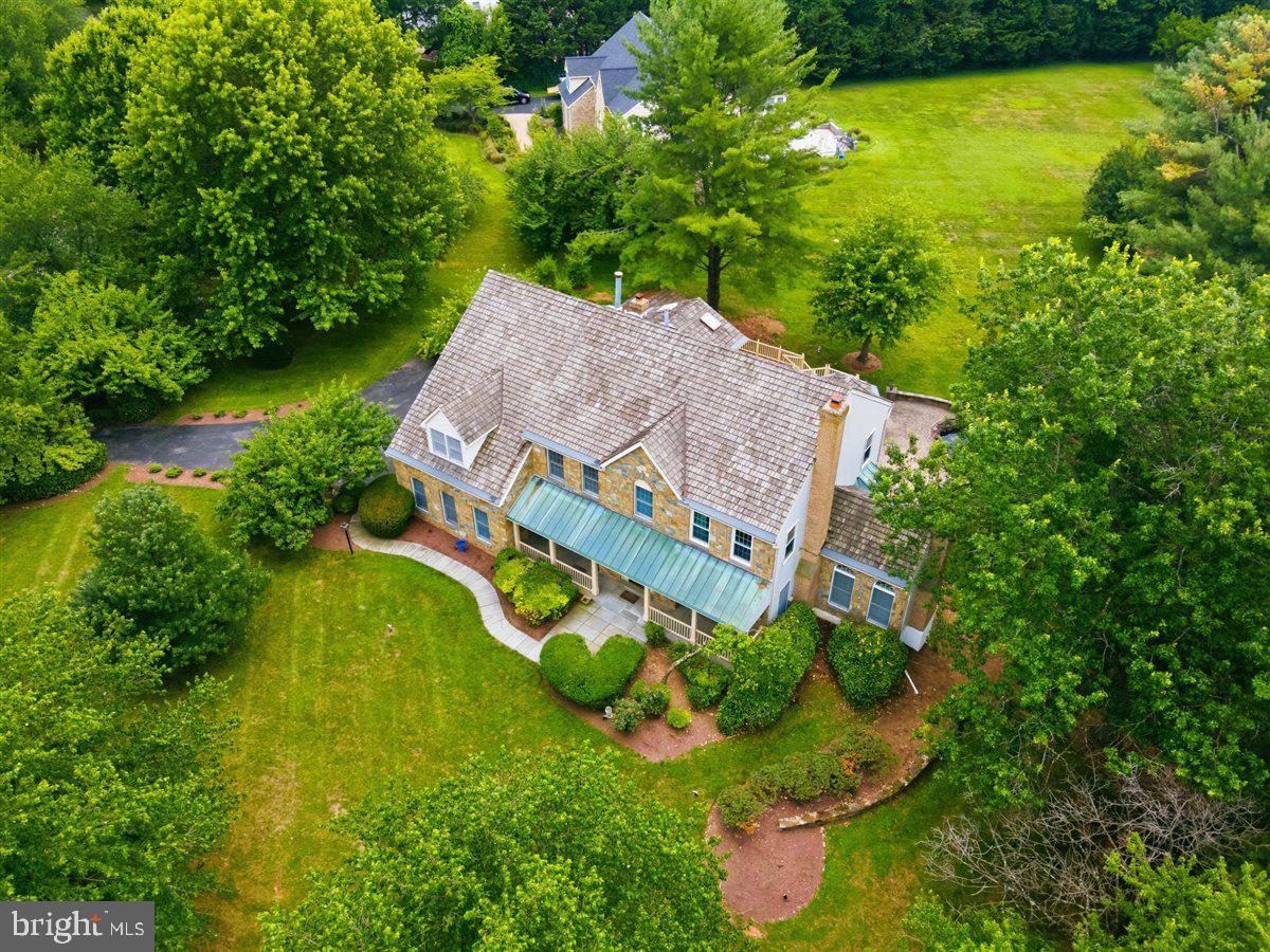 26 GREY PEBBLE COURT