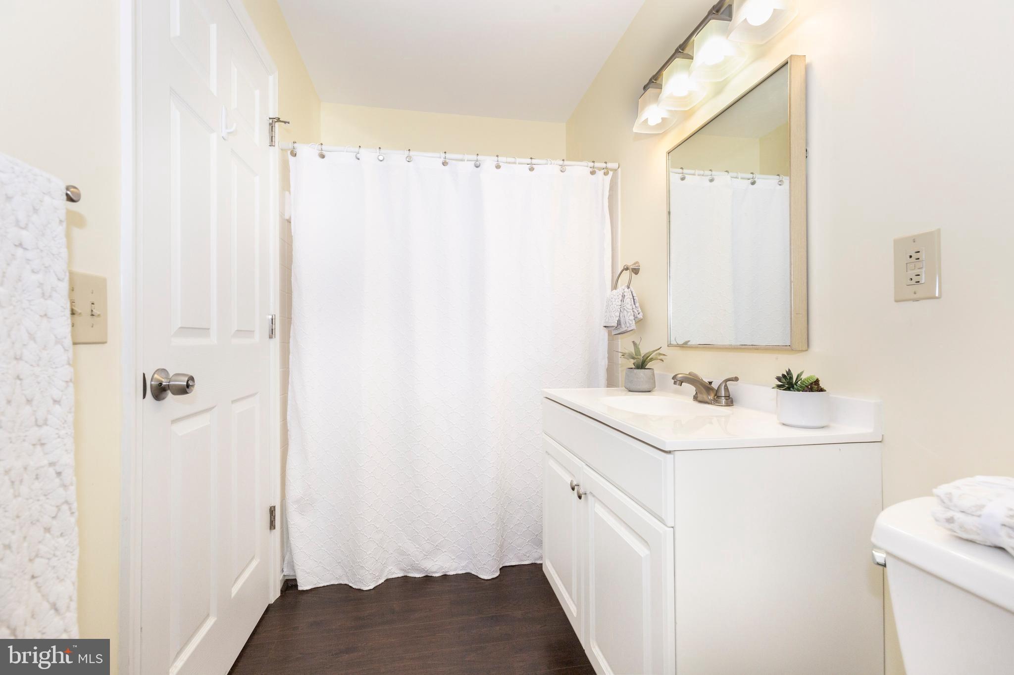 PARRS RIDGE - Residential