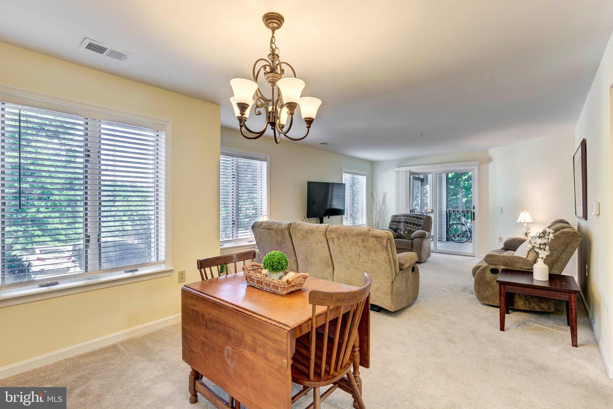 PARRS RIDGE - Residential