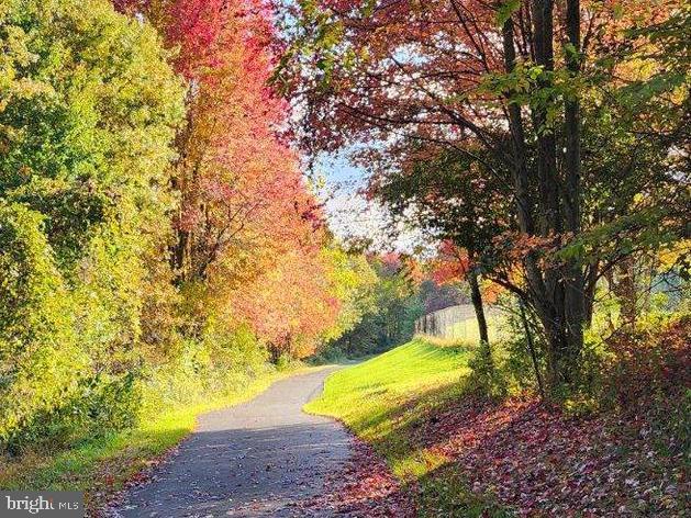 PARRS RIDGE - Residential