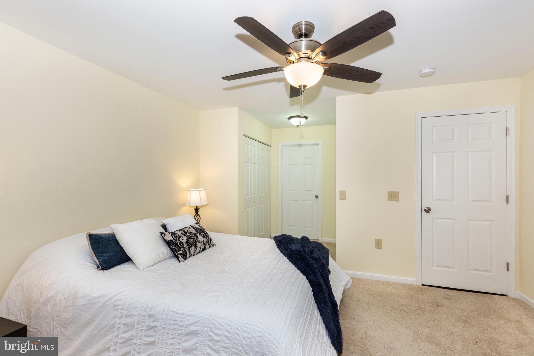 PARRS RIDGE - Residential