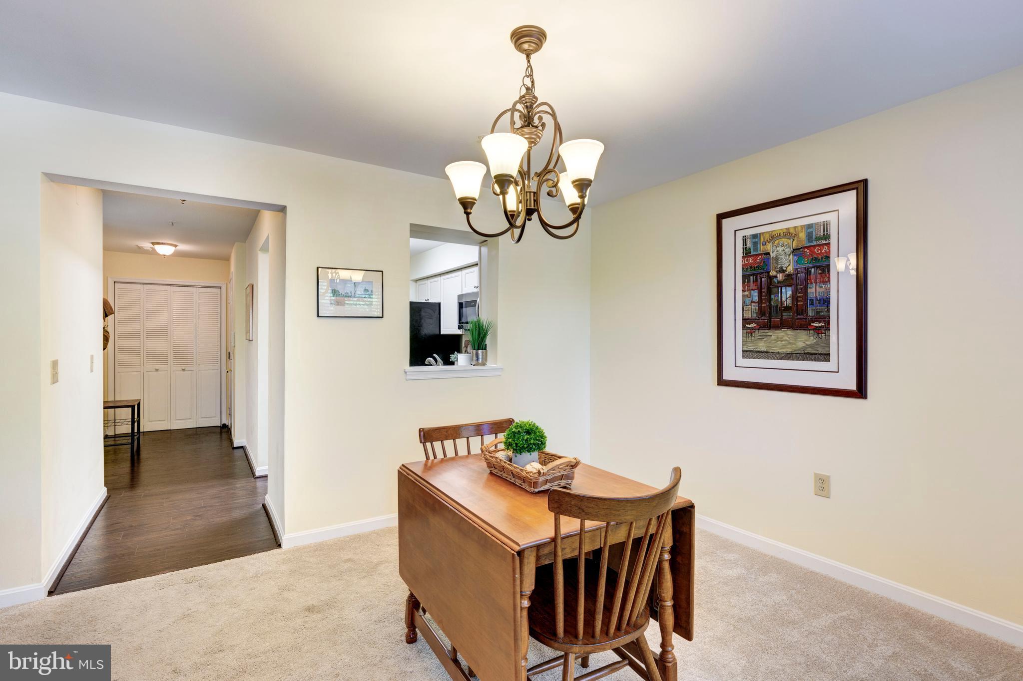 PARRS RIDGE - Residential