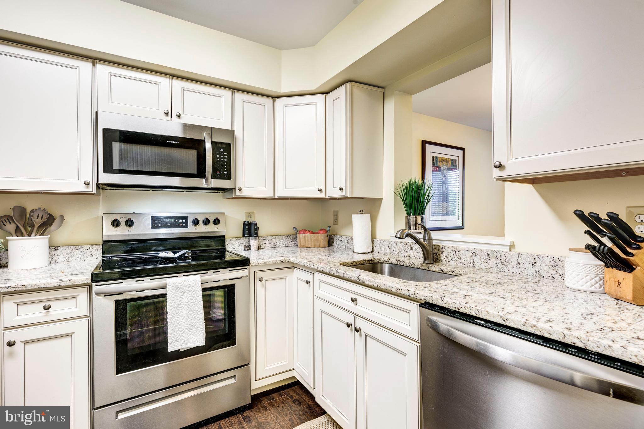 PARRS RIDGE - Residential