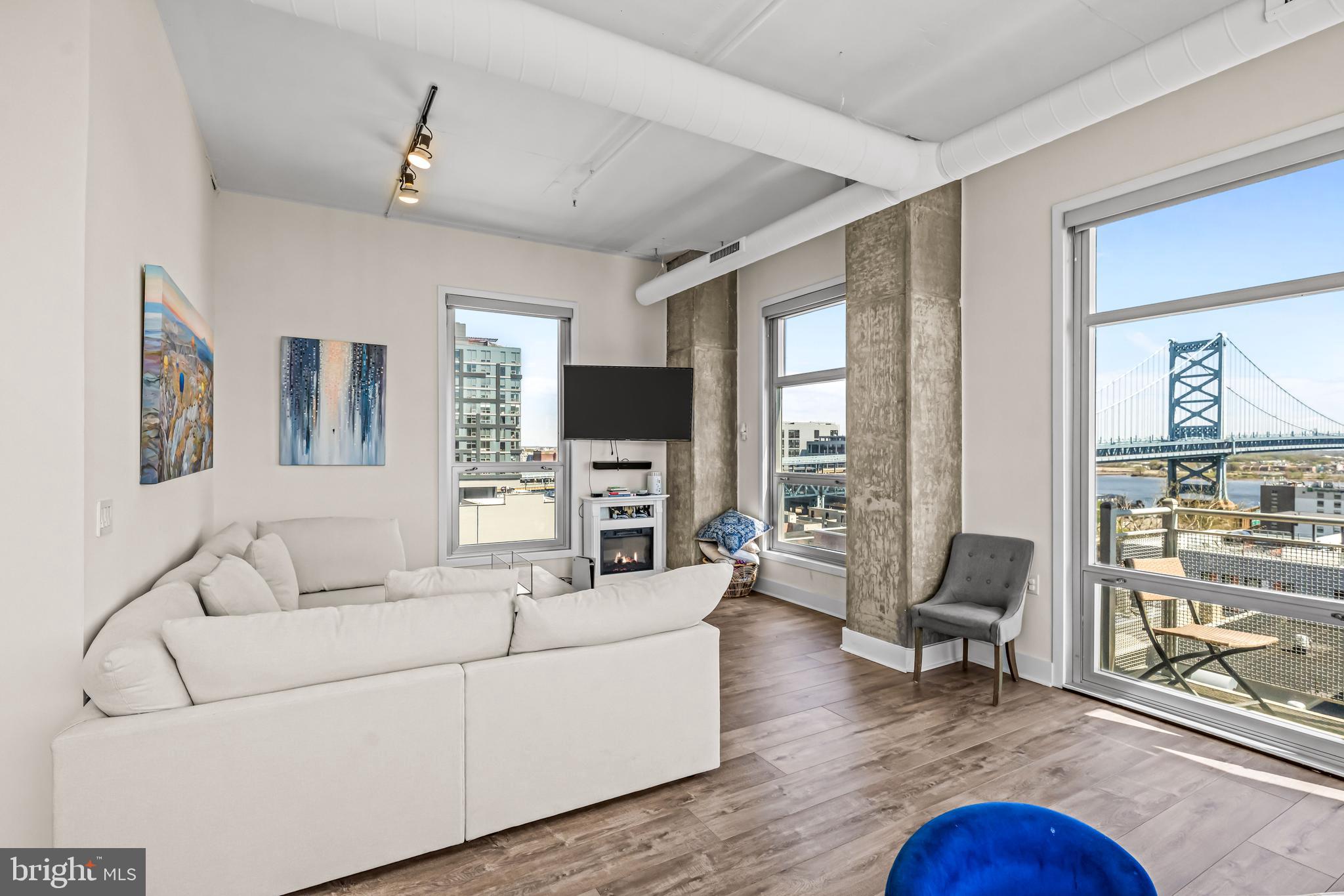 OLD CITY - Residential