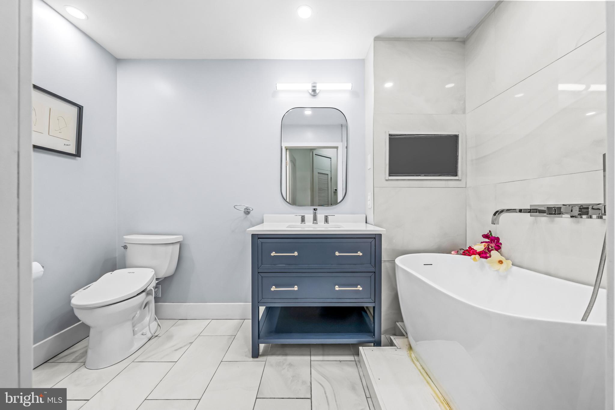 OLD CITY - Residential