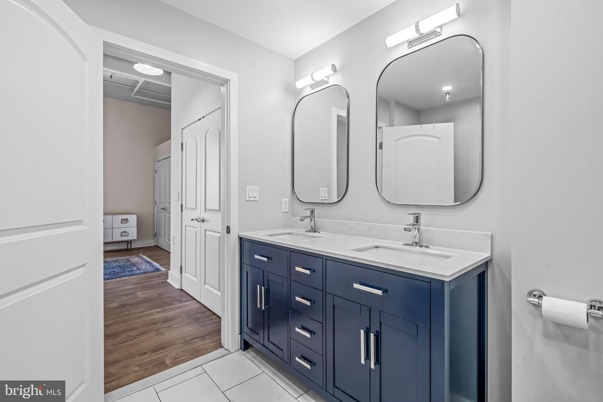 OLD CITY - Residential