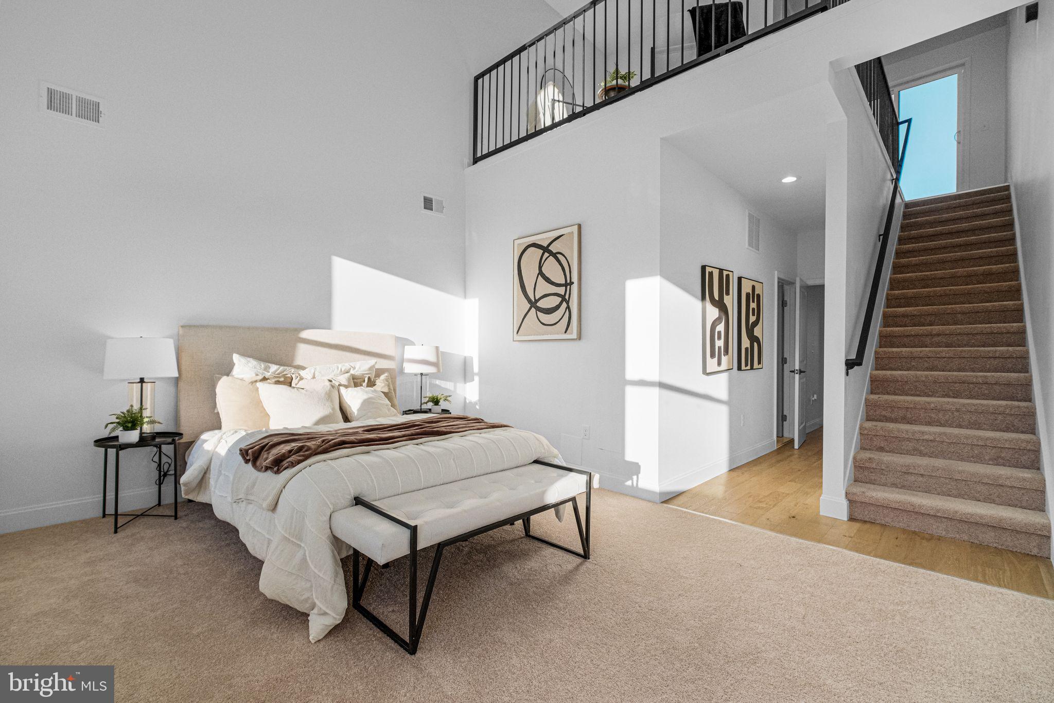 MOUNT CLARE - Residential