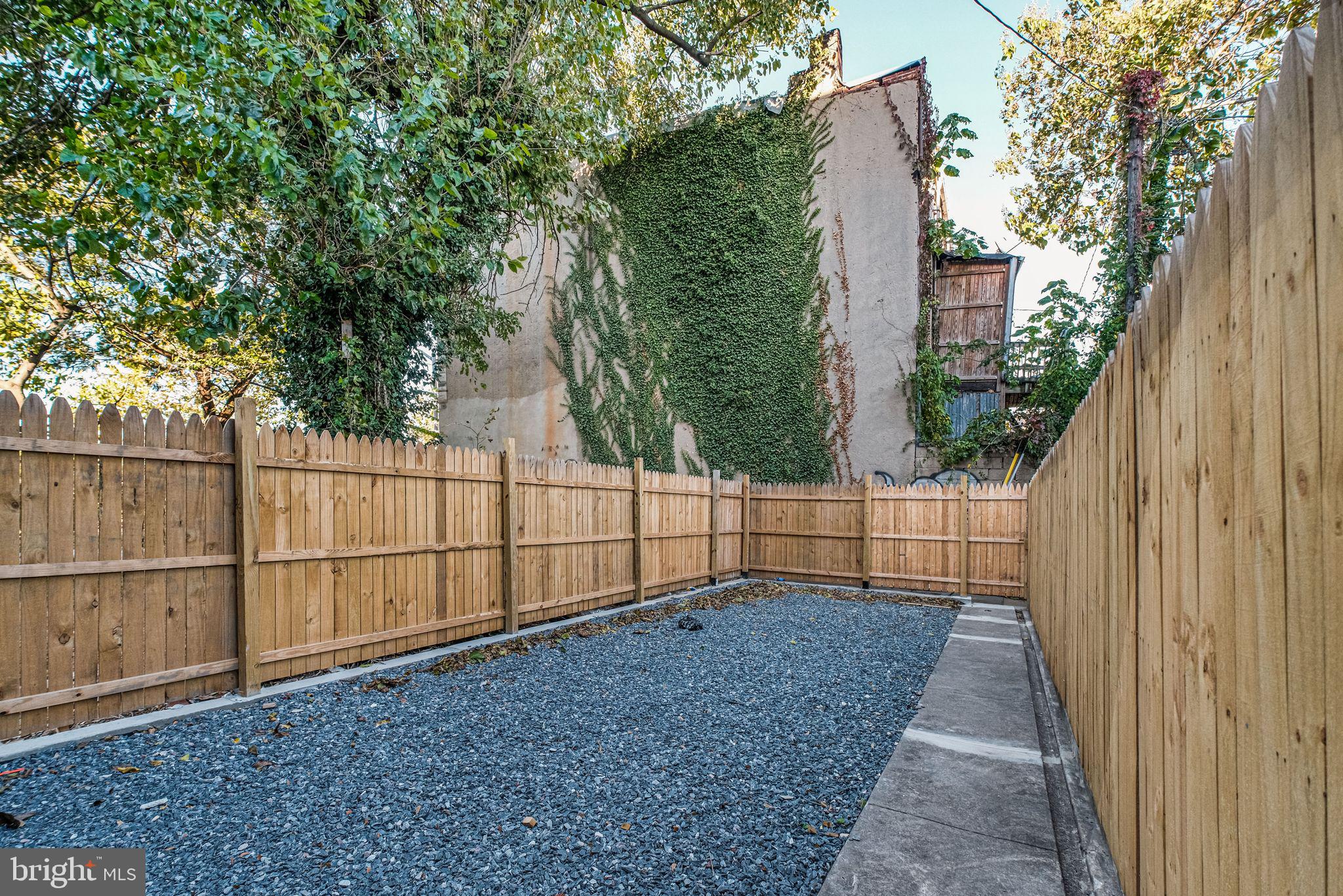 MOUNT CLARE - Residential