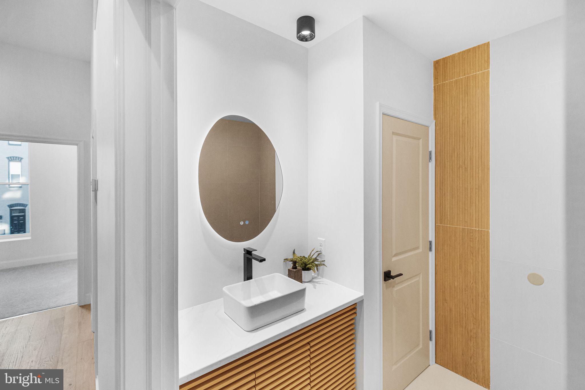 MOUNT CLARE - Residential