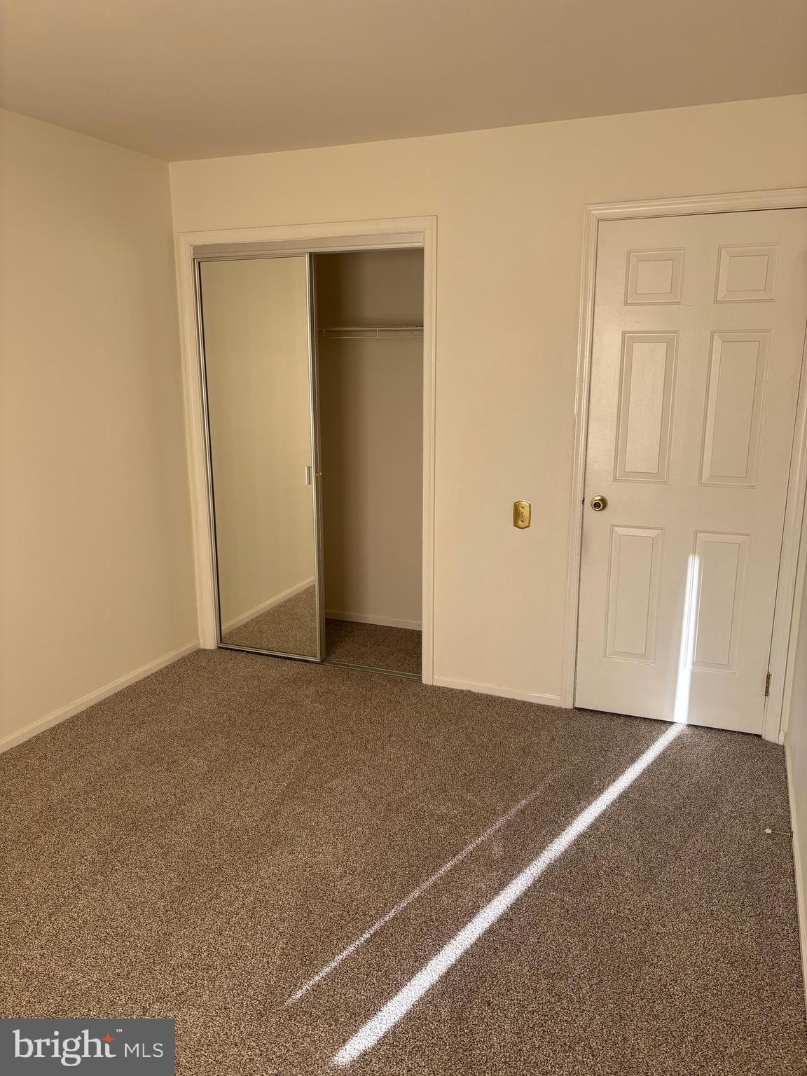 NEWTOWN SQ - Residential Lease