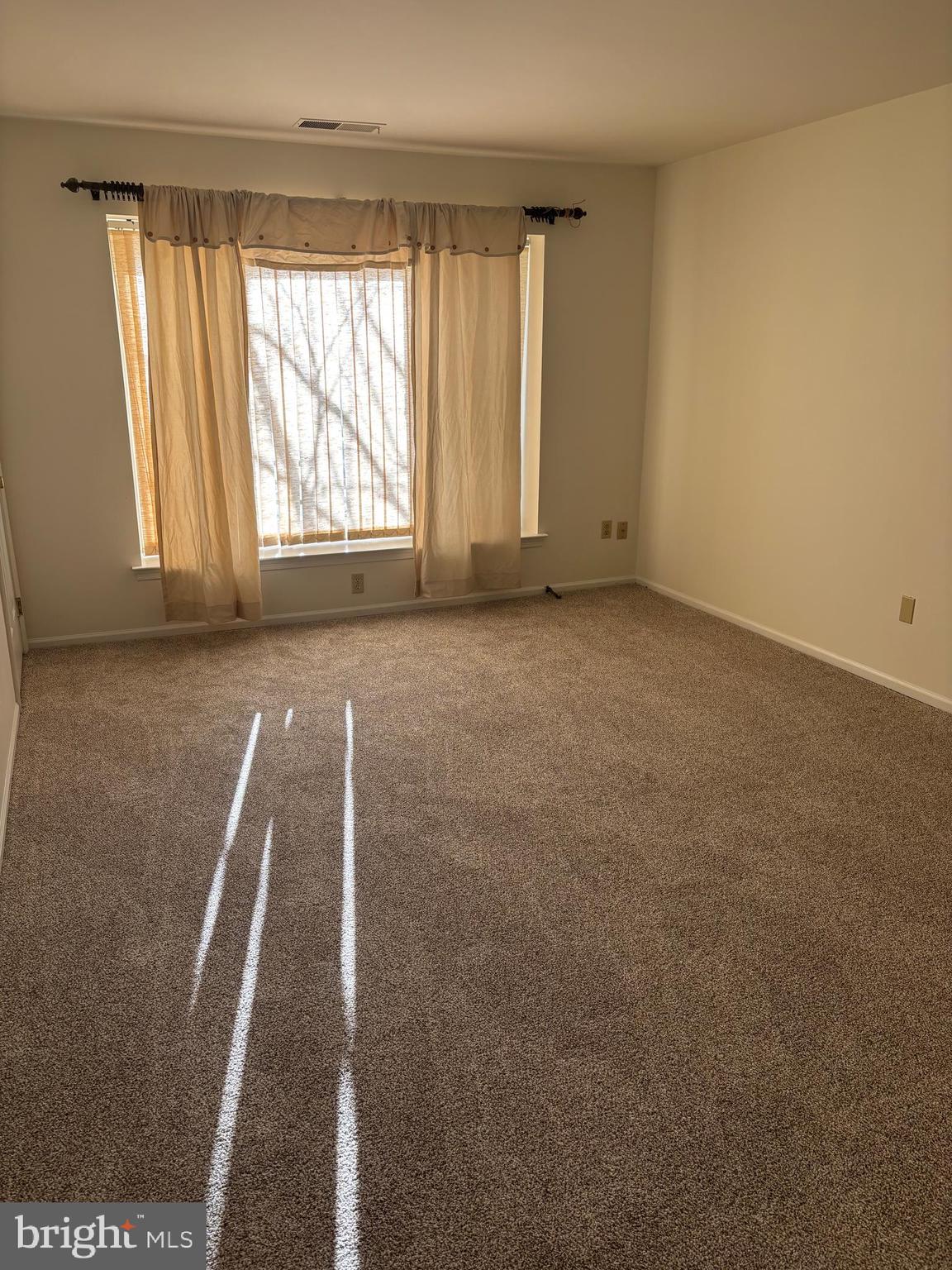 NEWTOWN SQ - Residential Lease