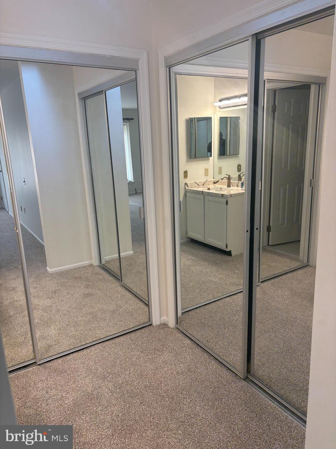 NEWTOWN SQ - Residential Lease