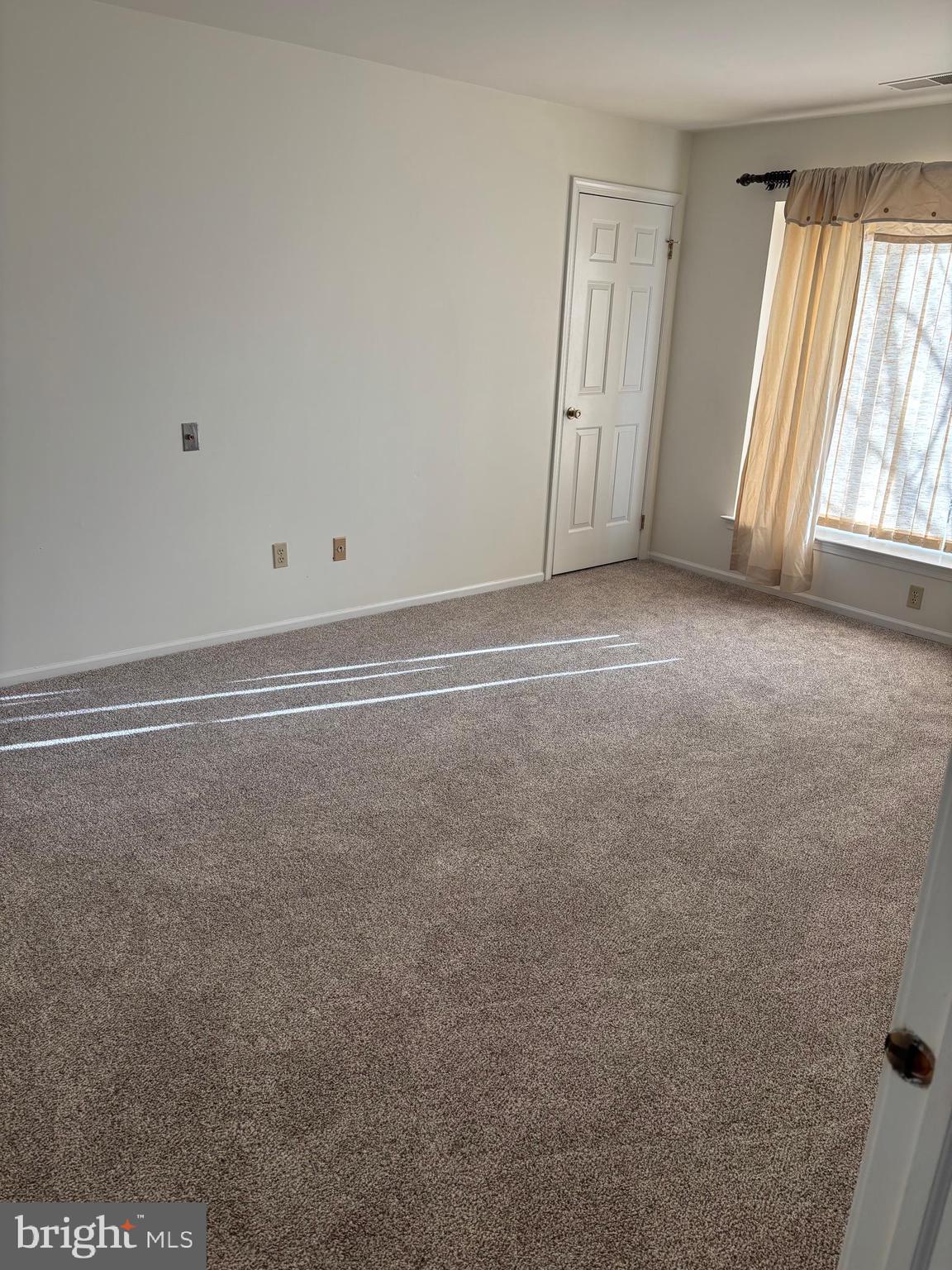 NEWTOWN SQ - Residential Lease