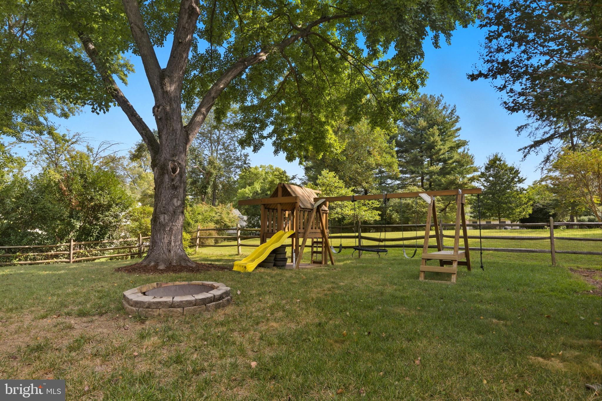 WESTLEIGH - Residential