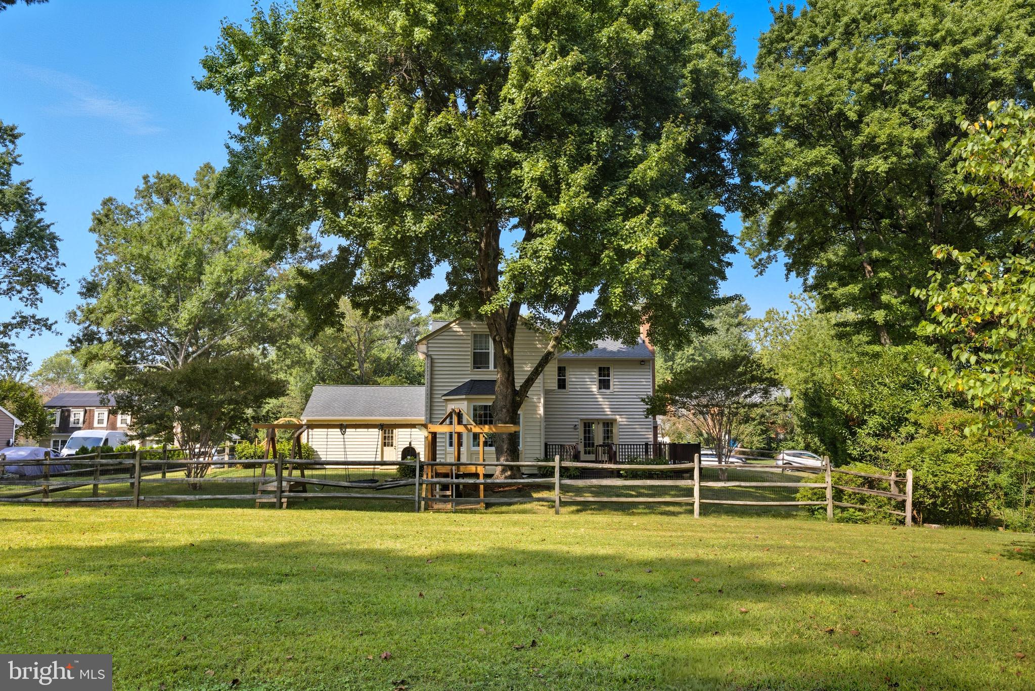 WESTLEIGH - Residential
