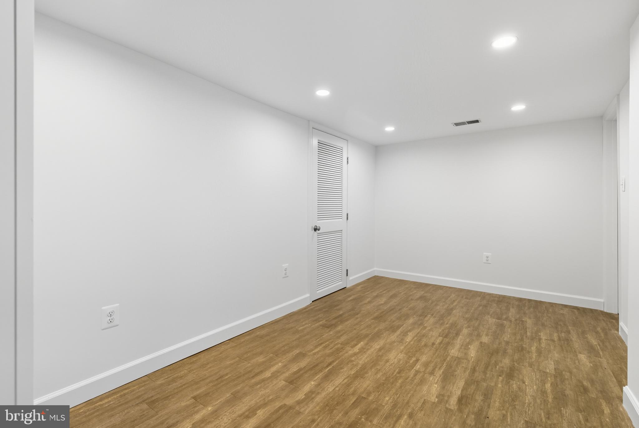 WESTLEIGH - Residential