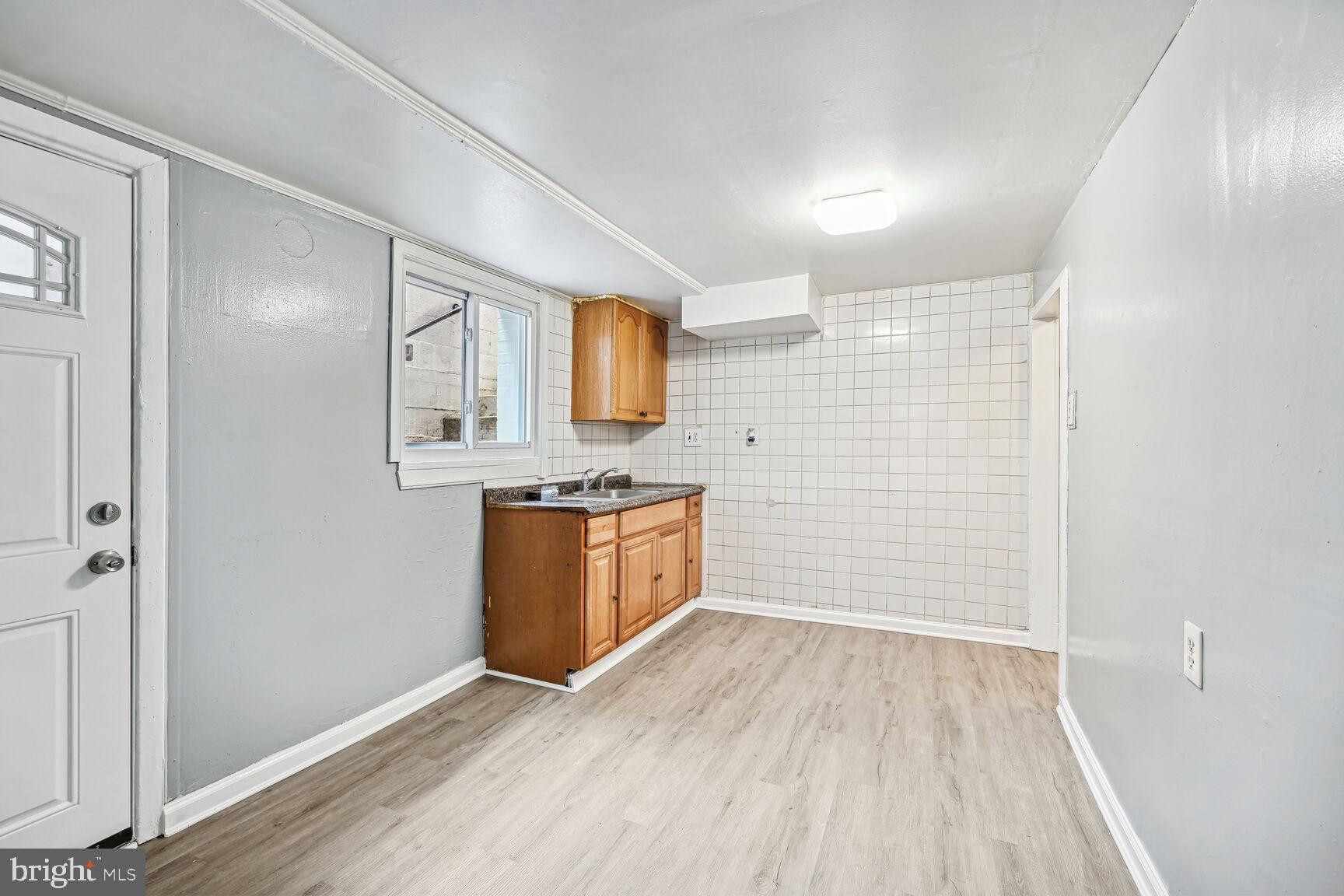 CONN AVE PARK - Residential