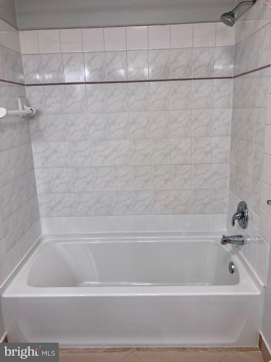 OAKWOOD - Residential Lease
