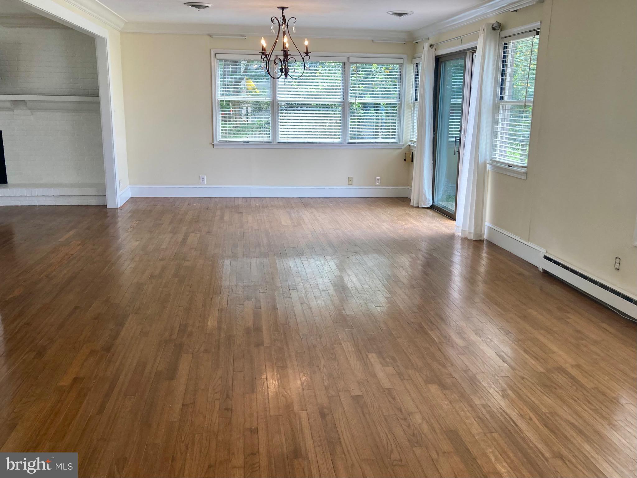 OAKWOOD - Residential Lease