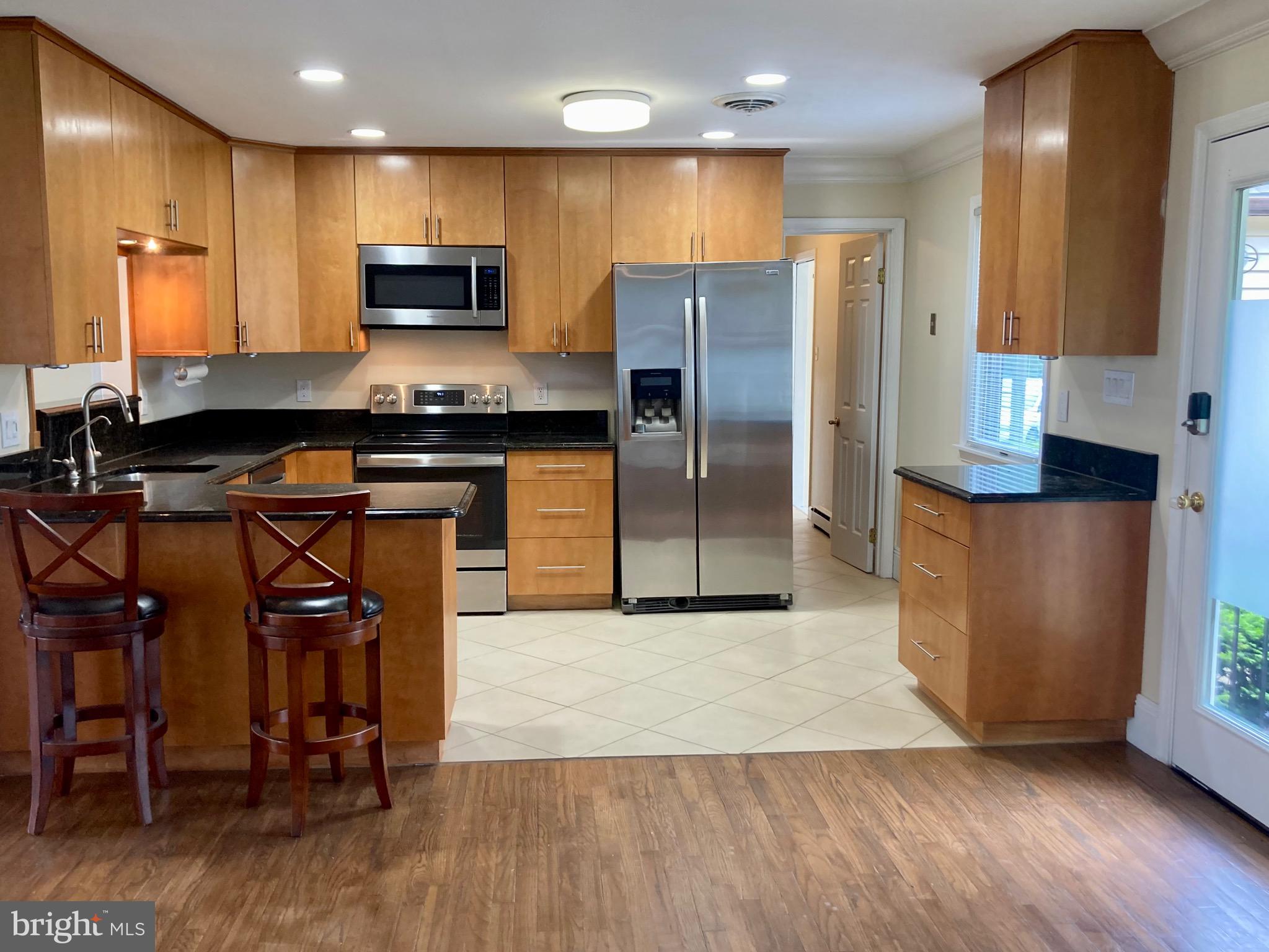 OAKWOOD - Residential Lease