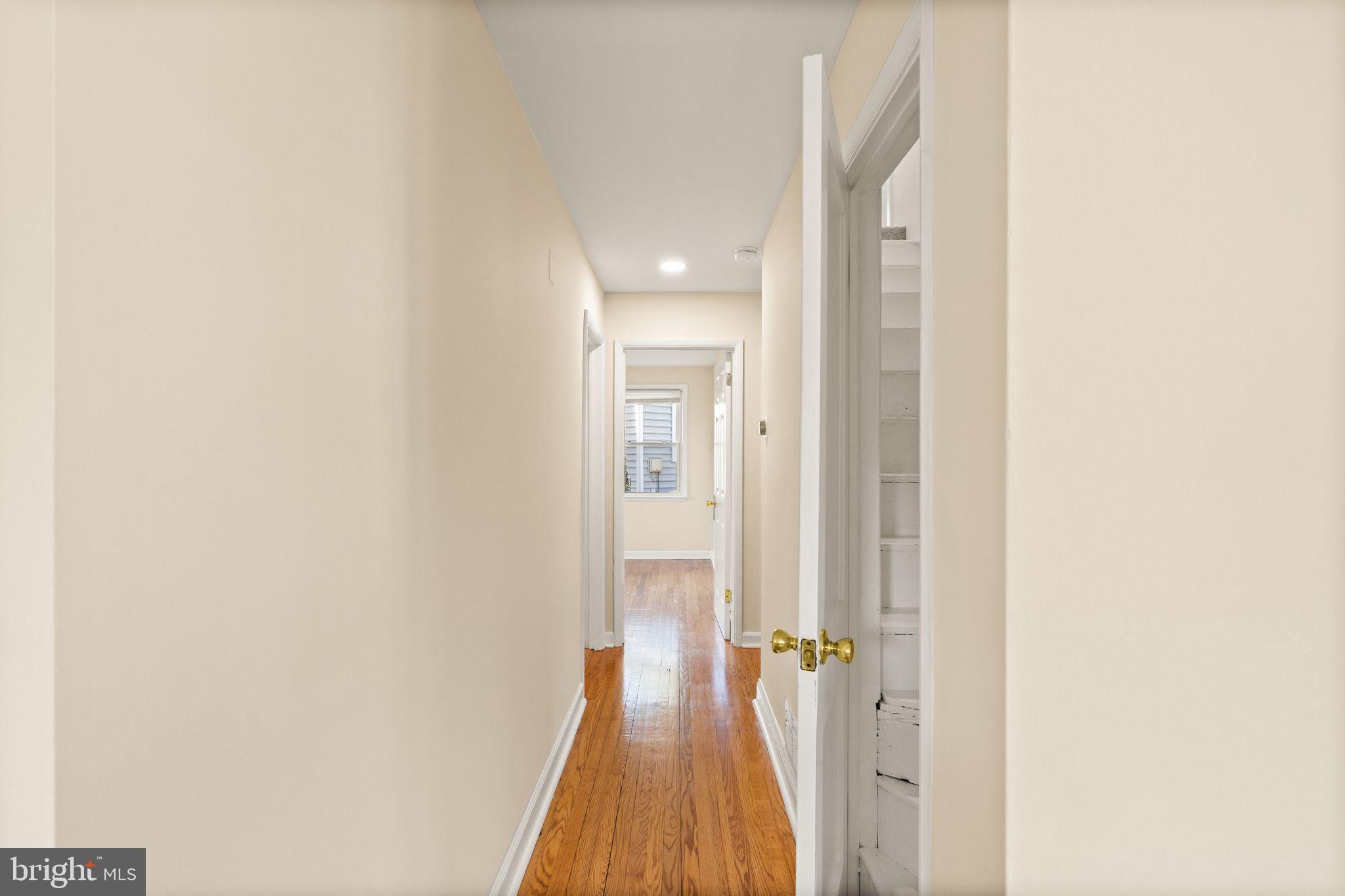 WEST LAWN - Residential