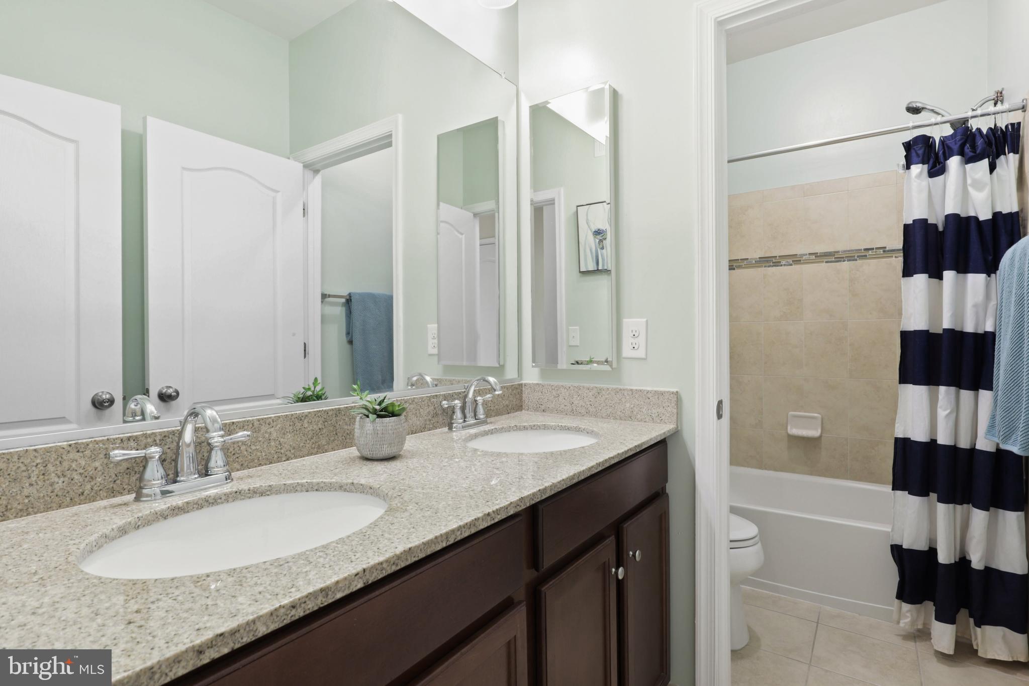 MERCER PARK CONDOMINIUM - Residential