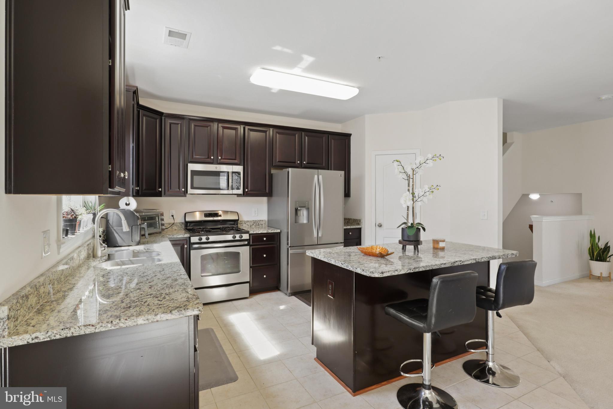 MERCER PARK CONDOMINIUM - Residential