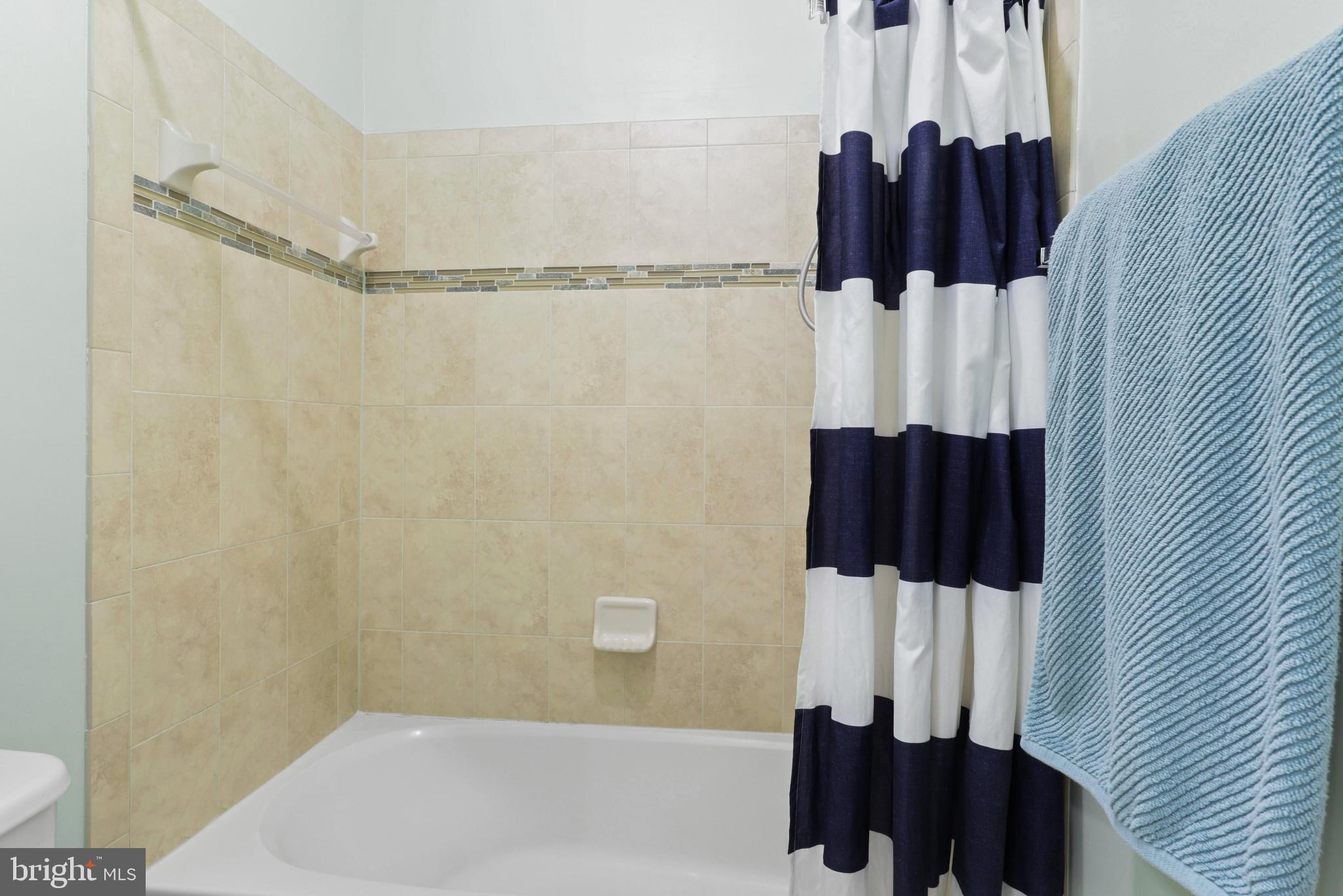 MERCER PARK CONDOMINIUM - Residential