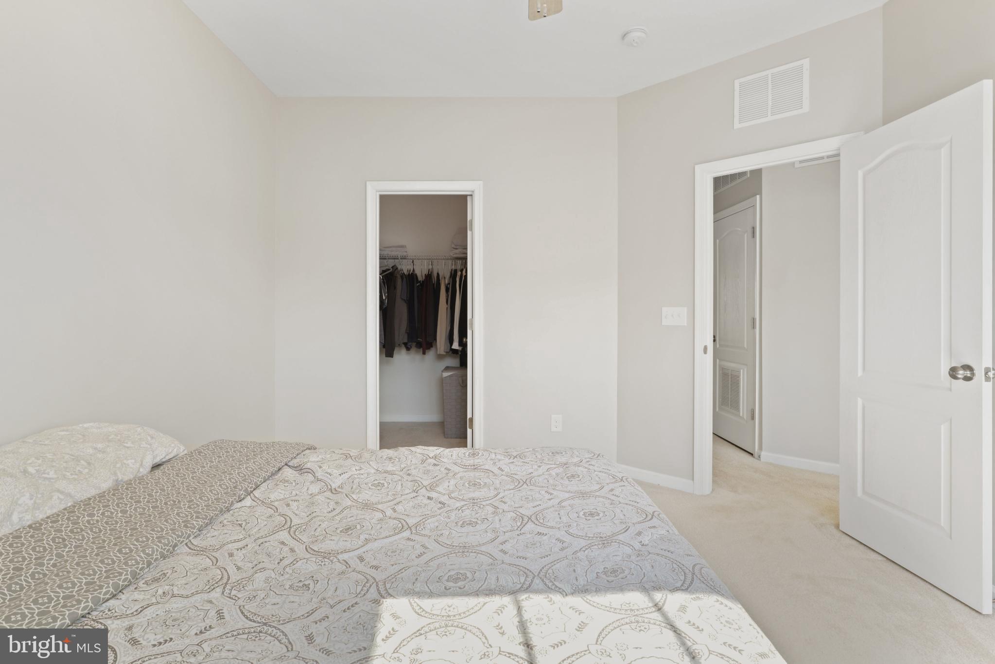 MERCER PARK CONDOMINIUM - Residential