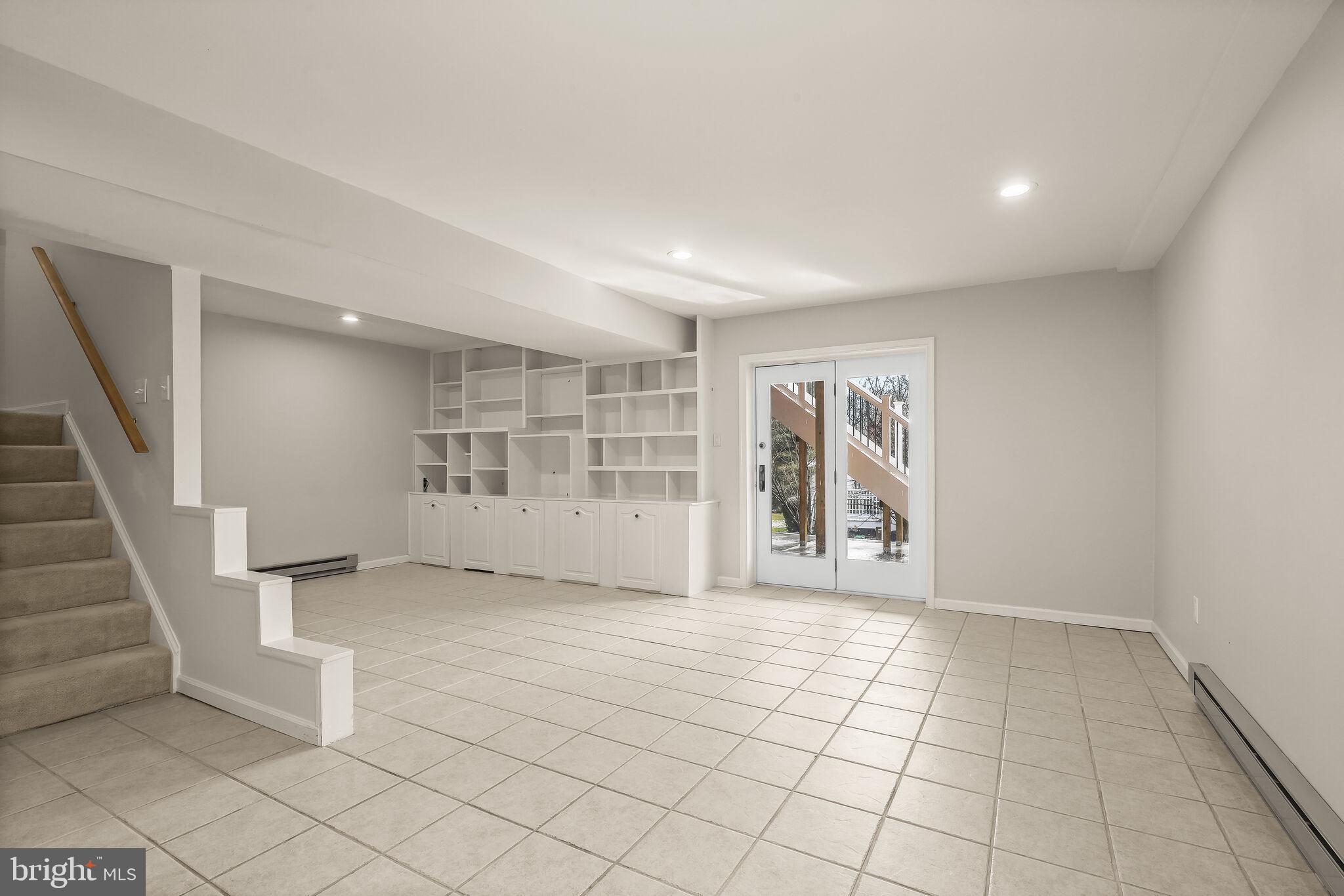 THE CEDARS - Residential