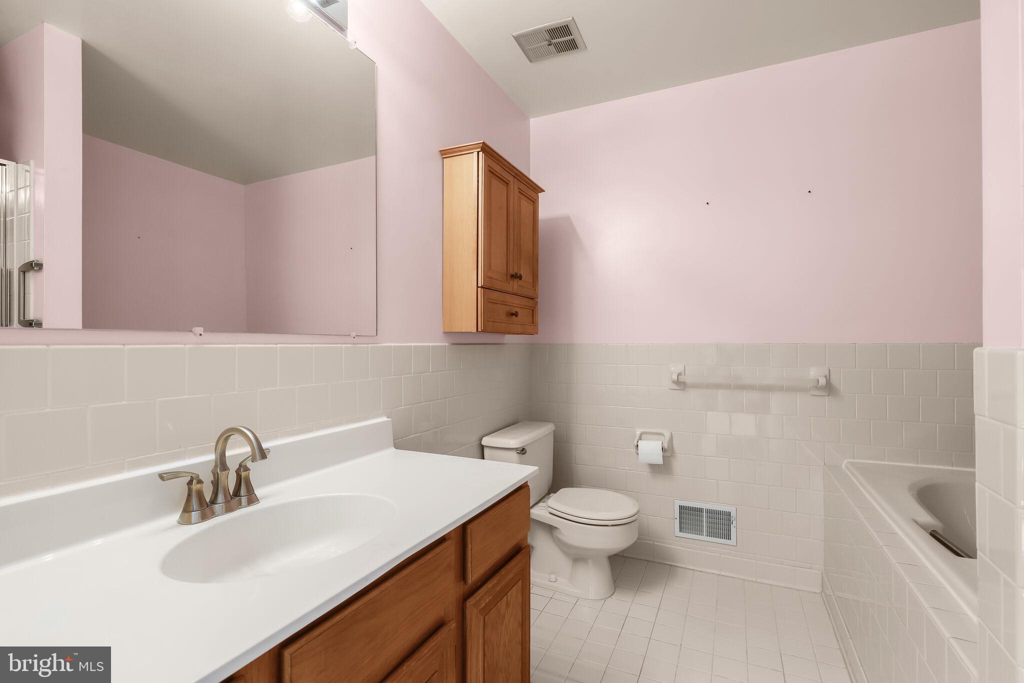 THE CEDARS - Residential