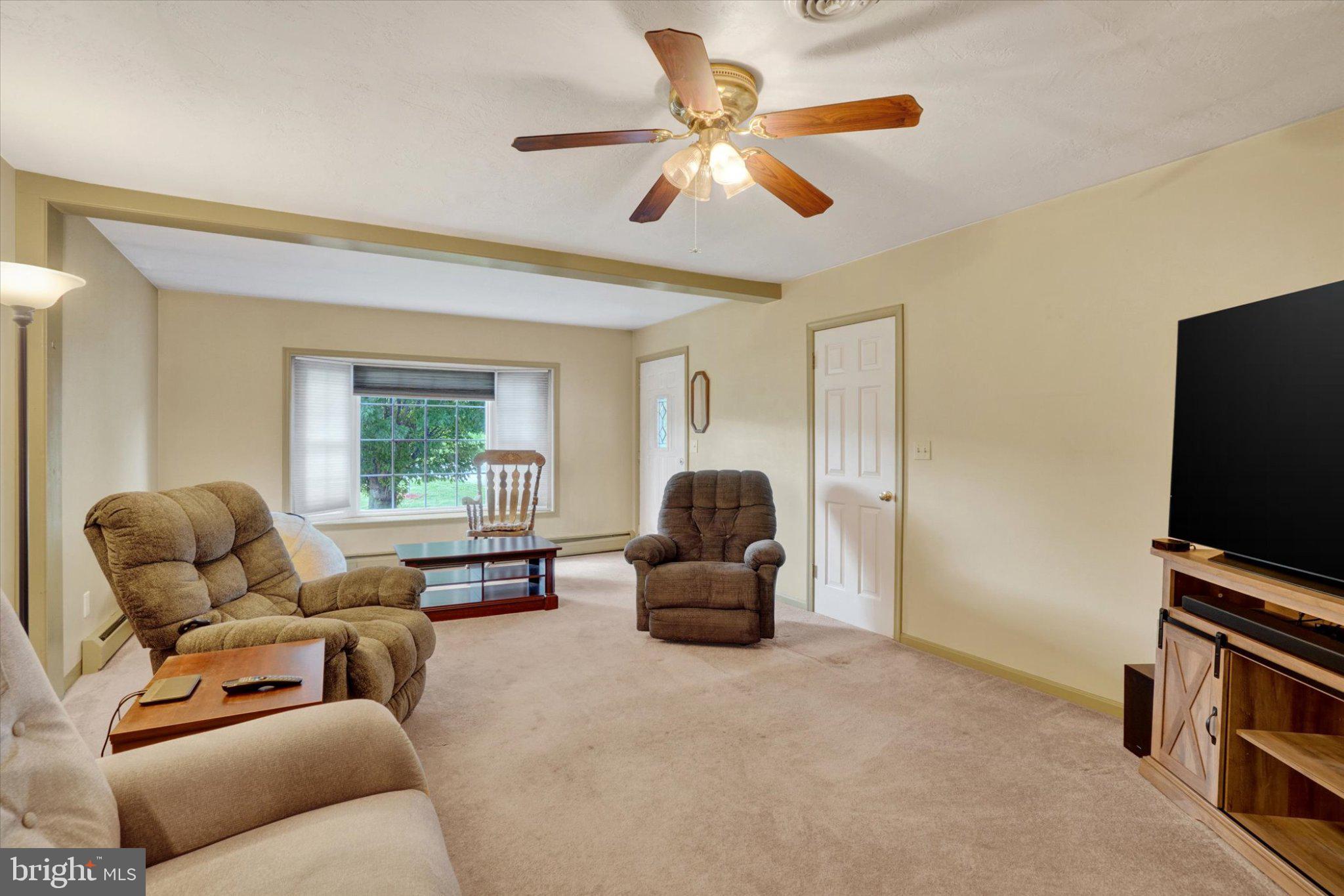 1708 MANOR ROAD