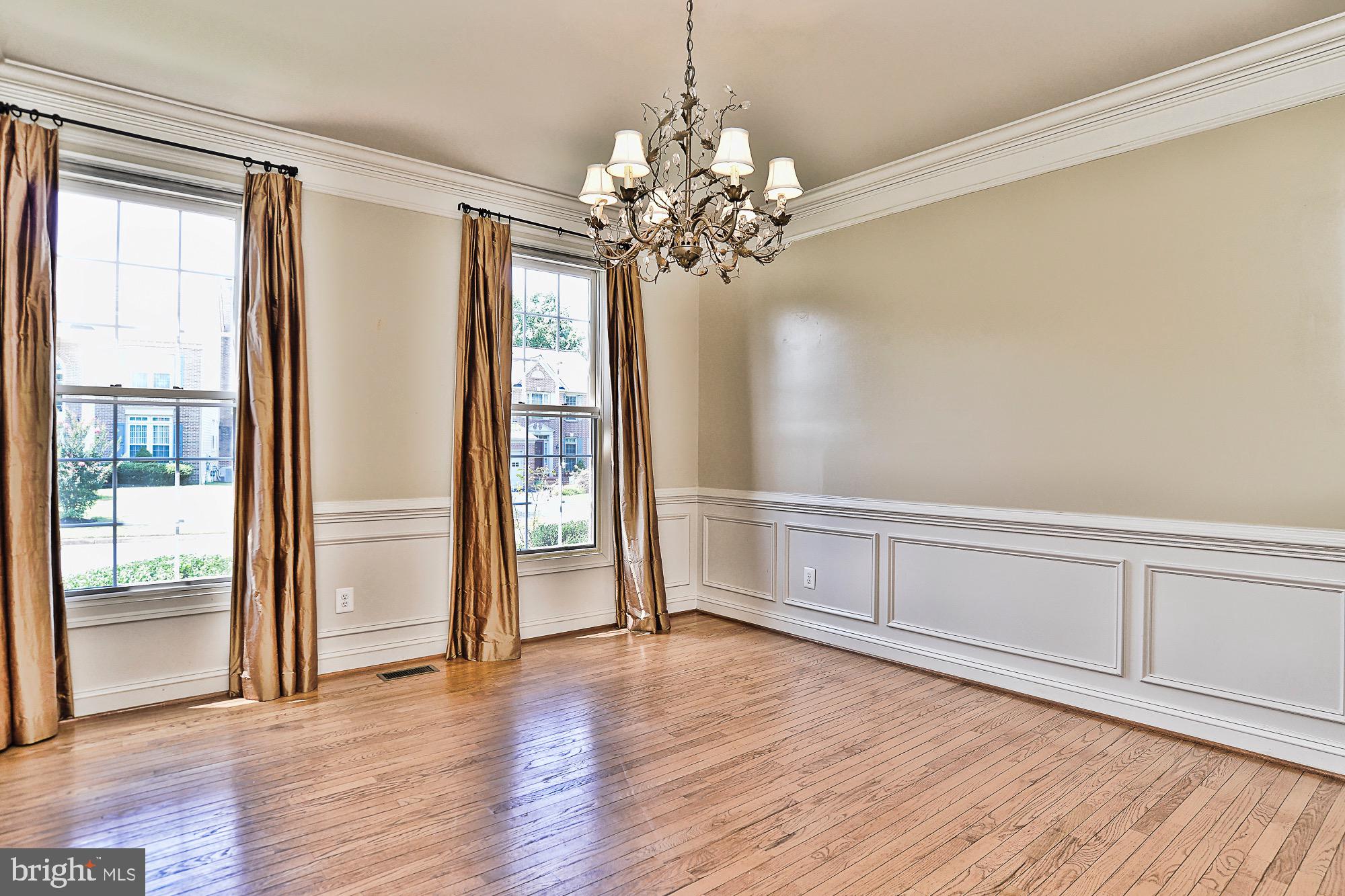 FRANKLIN CORNER - Residential Lease