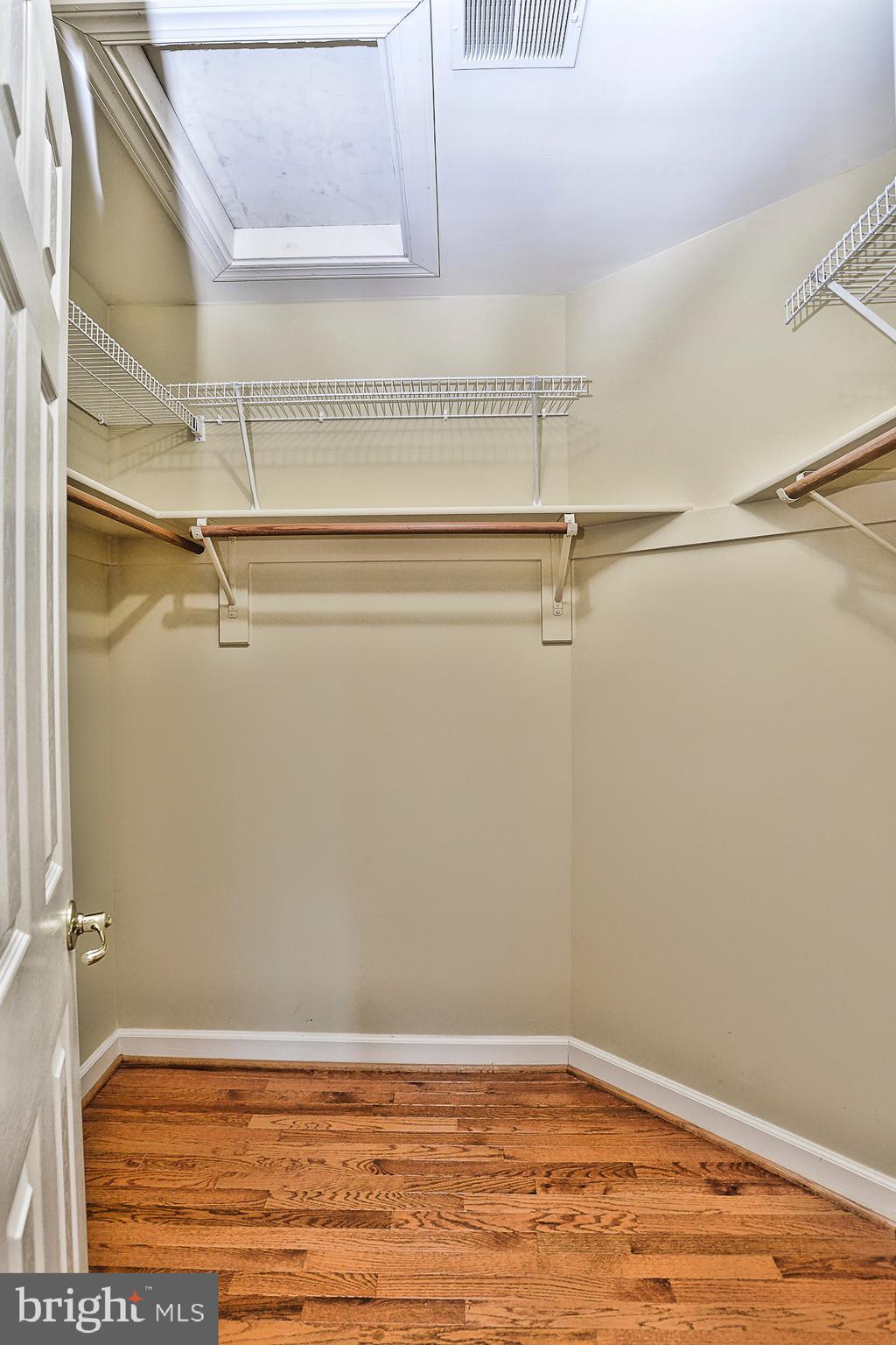 FRANKLIN CORNER - Residential Lease