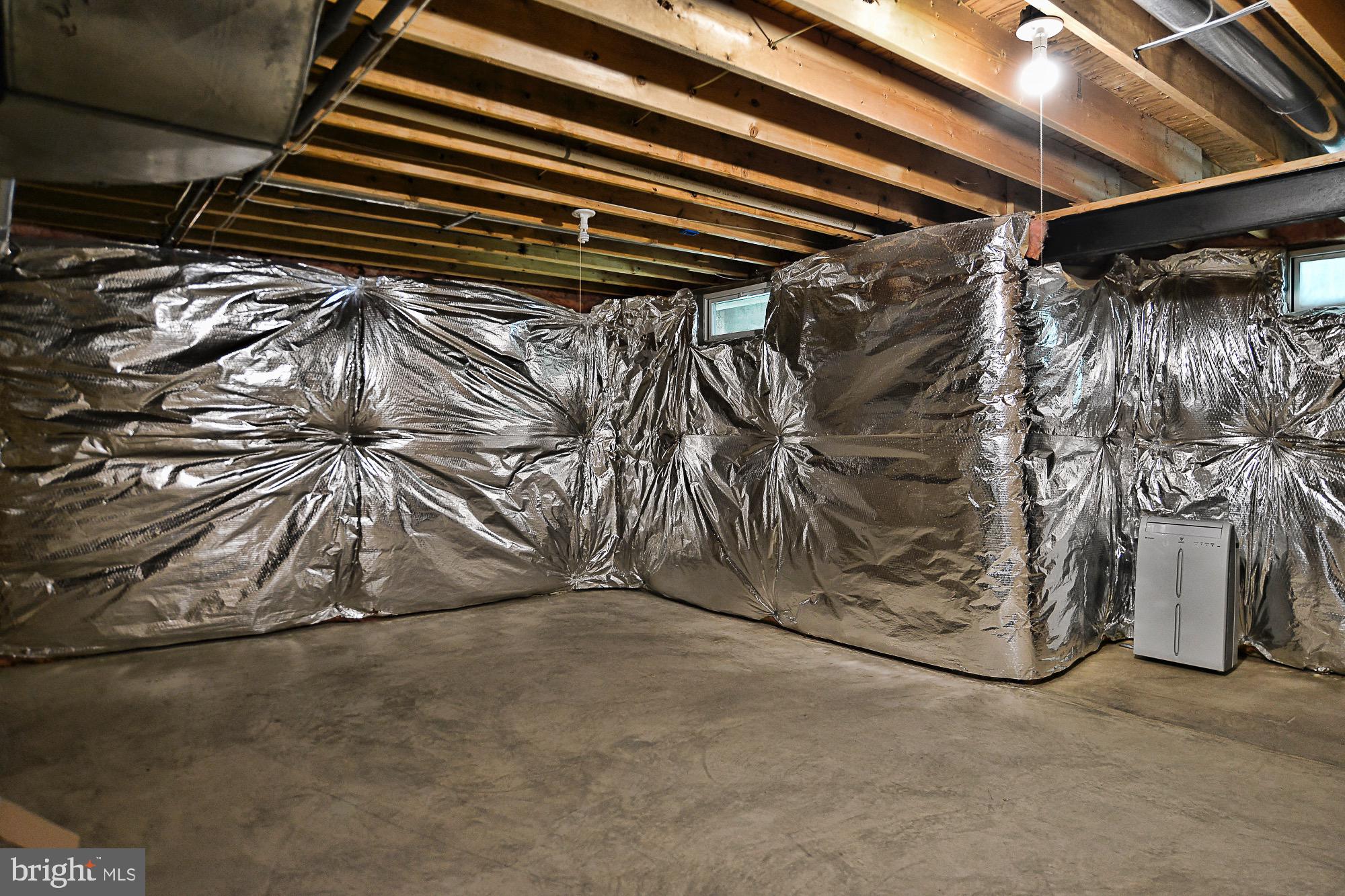 FRANKLIN CORNER - Residential Lease