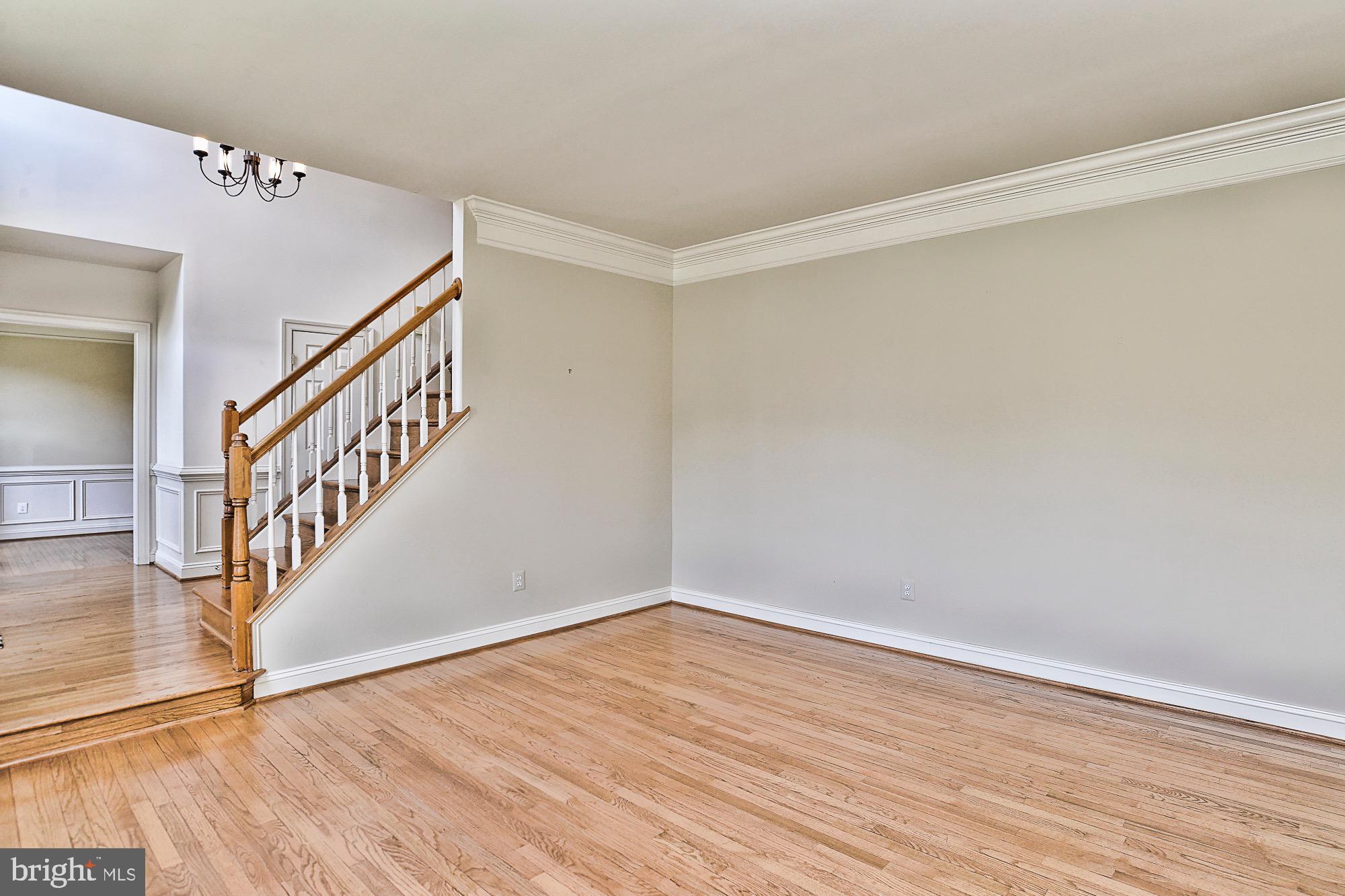 FRANKLIN CORNER - Residential Lease