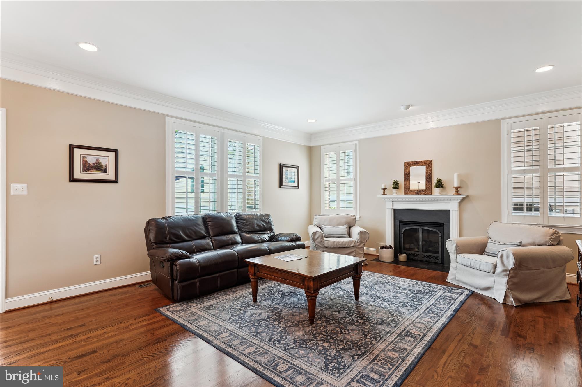 KENTLANDS - Residential