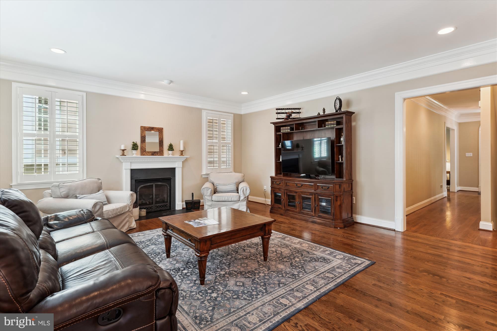 KENTLANDS - Residential