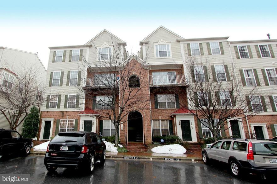 Motivated seller! $30k price reduction! Fabulous 2-level, 2BR/2.5BA condo. Last Comp sold for $460k! Lowest condo fees in area! Can't beat location! Neutral and ready to move into! Updates in kitchen include new floor, sink, and stainless refrig in 2015! Steps to Metro, Whole Foods, hike/bike paths & MUCH more! EstProp Tax & non tax chrgs 1st fiscal yr of ownrshp: $4,569