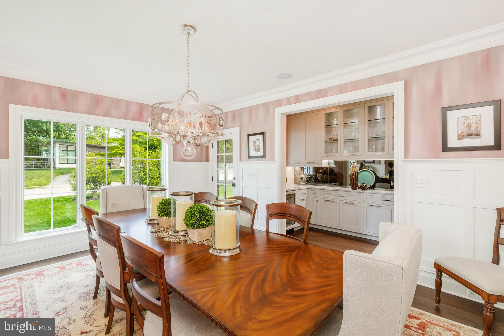 CHESTNUT HILL - Residential