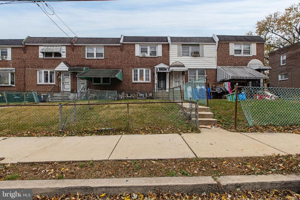 Photo of 252 N 9th Street, DARBY, PA 19023 (MLS # PADE2103888)