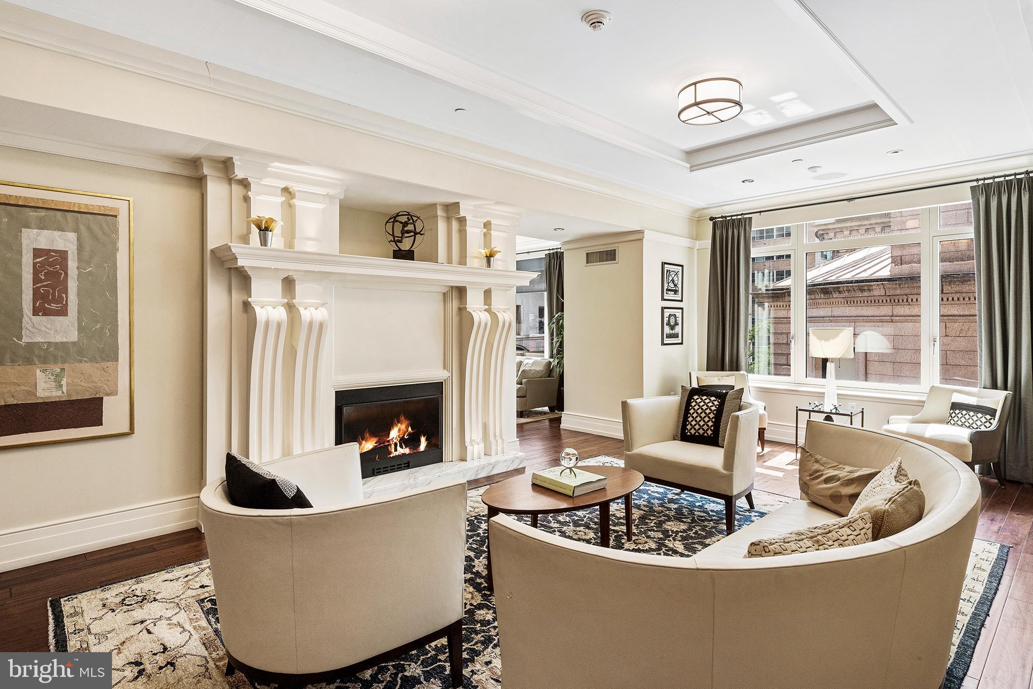 RITTENHOUSE SQUARE - Residential