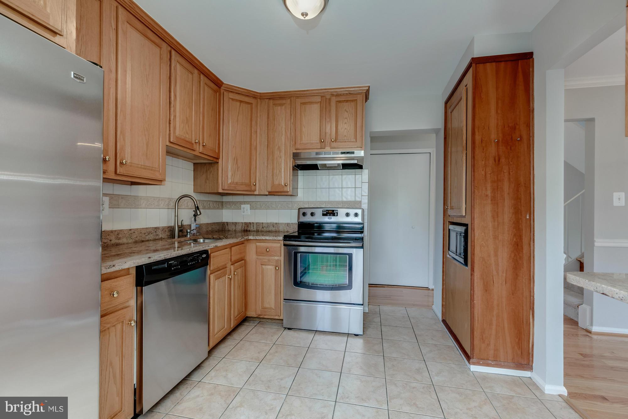 DUNN LORING VILLAGE - Residential