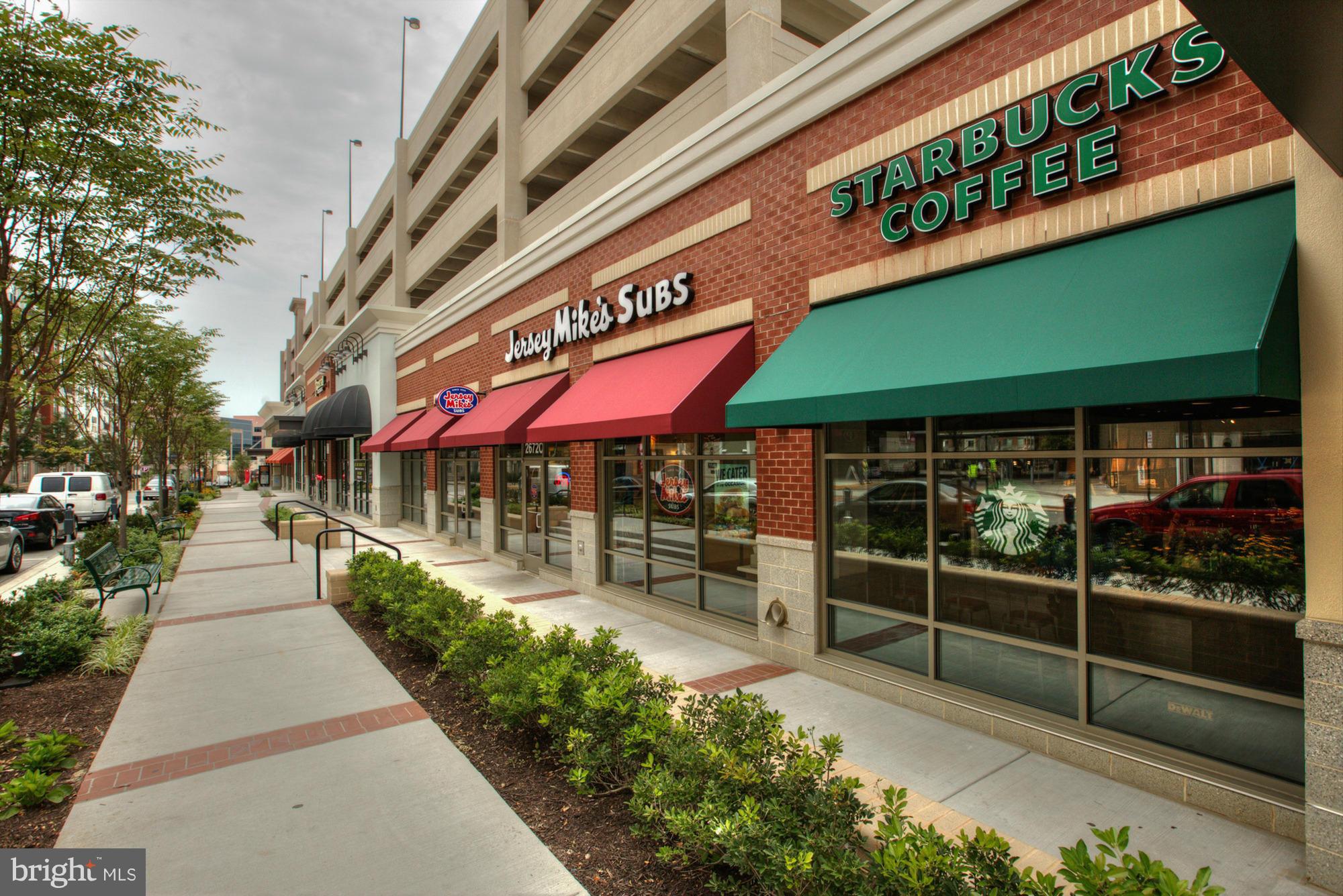 DUNN LORING VILLAGE - Residential