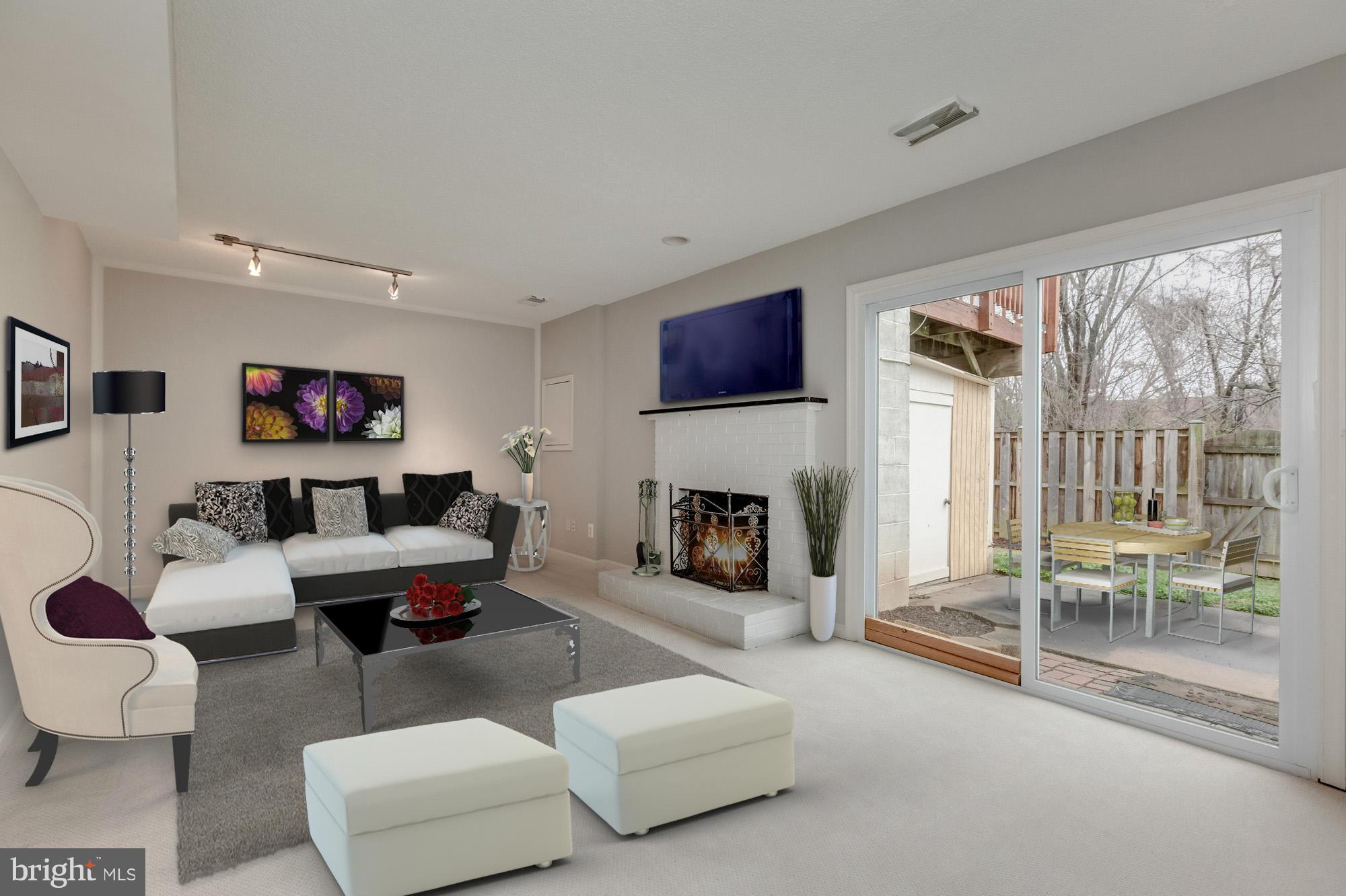 DUNN LORING VILLAGE - Residential