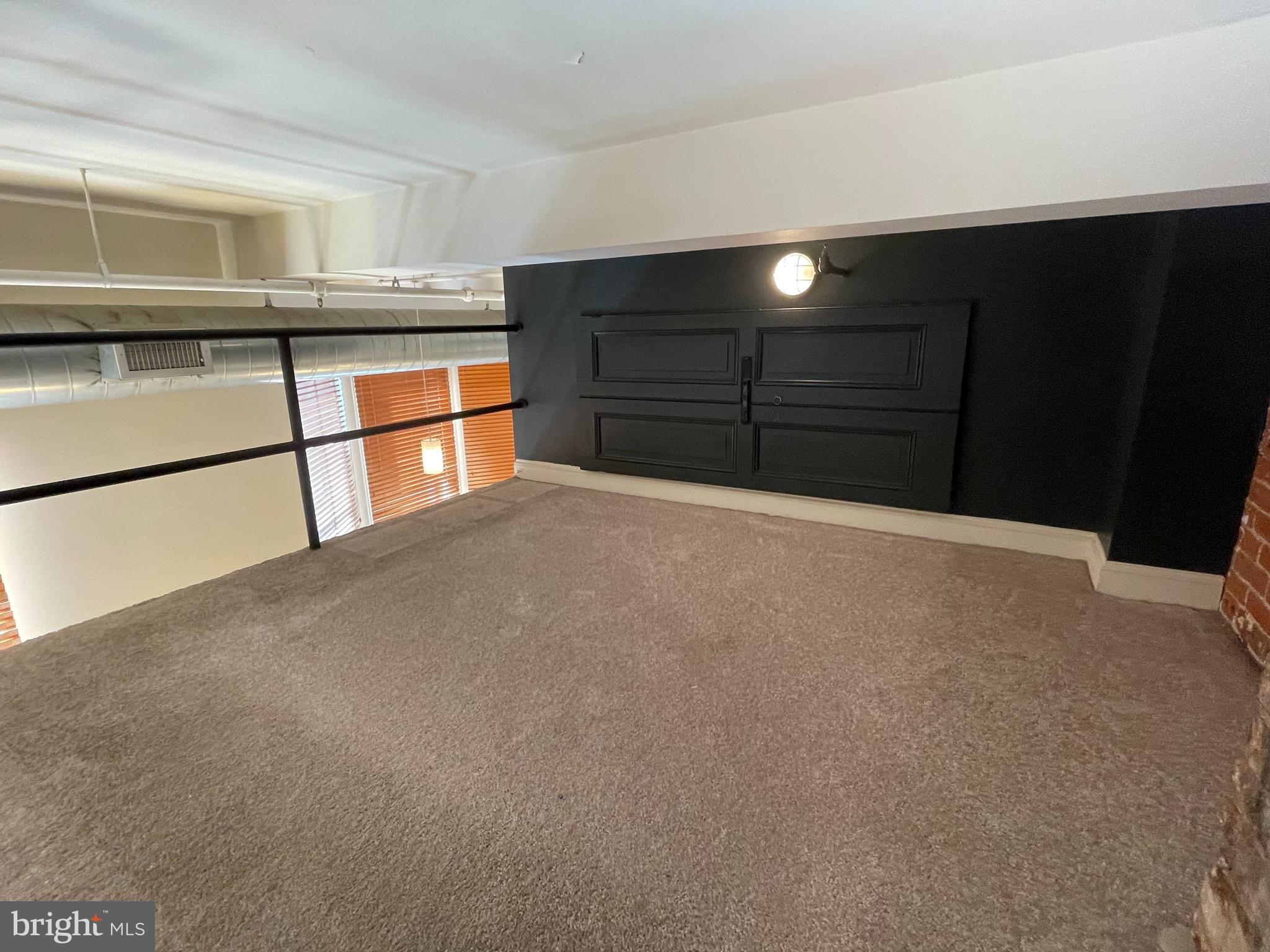 WASHINGTON SQ - Residential Lease