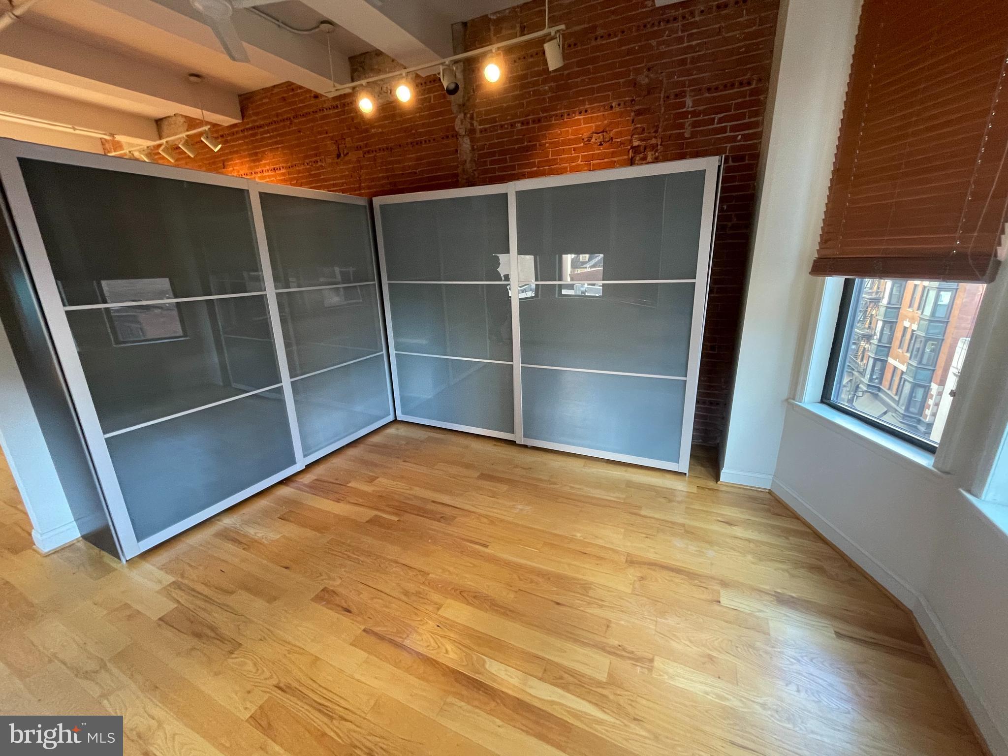 WASHINGTON SQ - Residential Lease